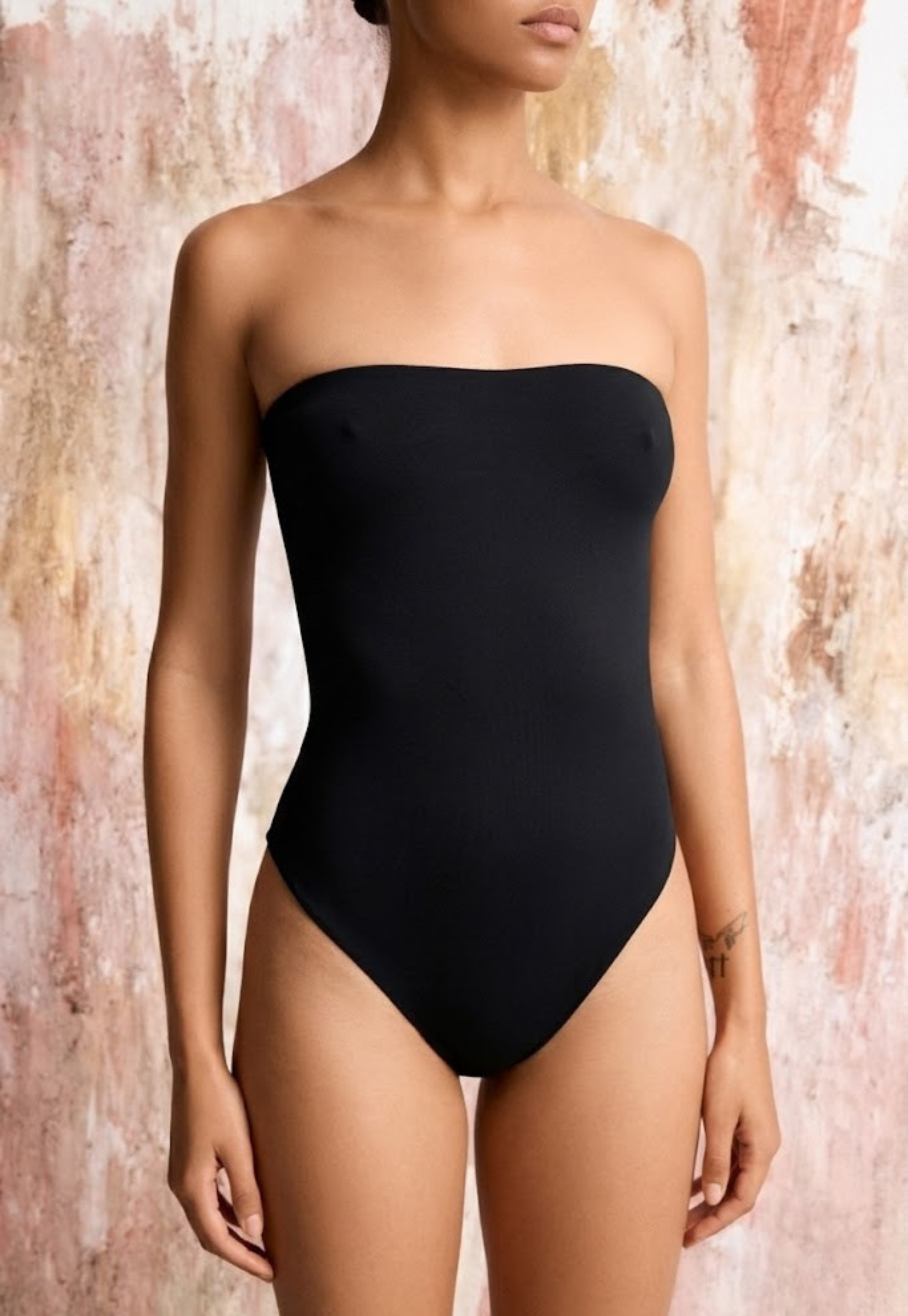 Luna Strapless Swimsuit - Black